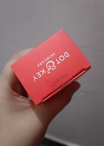 DOT &amp; KEY Strawberry Dew Tinted Sunscreen SPF 50+