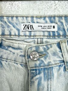 Zara Straight Fit Light Blue Jeans