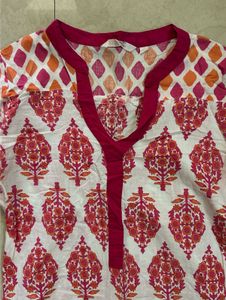 Pretty pink and White cotton kurti 🌸
