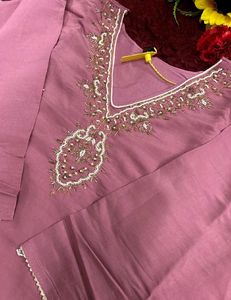 Embroidered Pink Kurta Set