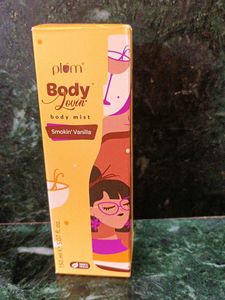 Plum Body Mist ( Smokin Vanilla ) 😍♥️🫠