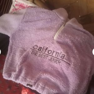 Fuzzy Cropped Pullover