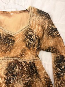 Vintage Lace Print Long Sleeve Top