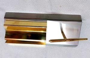 Visiting Card Holder With Date Dice