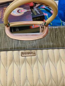 Elegant Handbag - ESBEDA