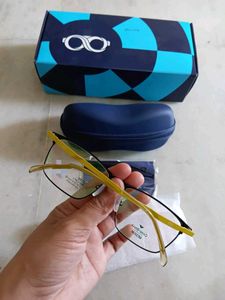 Stylish Black &amp; Yellow Eyeglasses