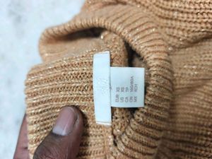 H&amp;M Camel Ribbed Mock Neck Sweater