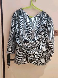 Chic Striped Drape Top