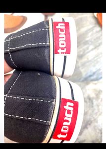 Touch Sneakers Wonen Untouched