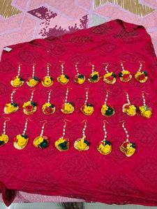 24  haldi mehndi mangtika