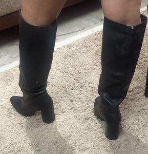 MANGO Black Knee-High Block Heel Boots