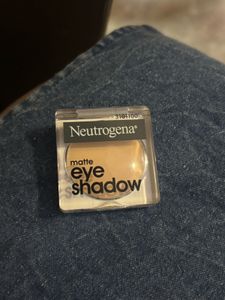Neutrogena Matte Eye Shadow