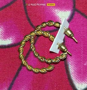 Western Earrings Golden
