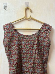 Vibrant Indian Style Sleeveless Kurta