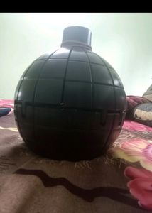 Grenade-shaped Water Bottle