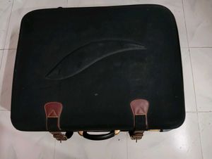 Vintage style Large Black Retro Suitcase Trolley