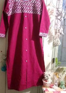 Beautiful Magenta Kurta with White Embroidery