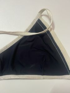Stylish Black Sports Bra