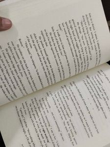 It Ends With Us by Colleen Hoover