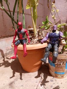 Marvel Avengers Spiderman and Thanos Figures
