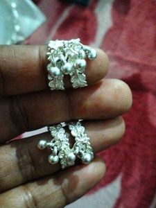Silver Toe Rings with Bells 4  ring