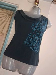 Stylish Dark Grey Graphic Print Top