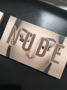 Nude Eyeshadow Palette