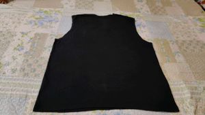 Nike Black Sleeveless T-Shirt