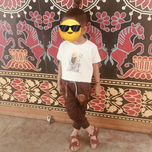 Cute Girls' T-Shirt and Pants Set