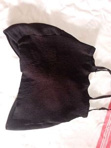 Chic Black Sleeveless Top fixed price