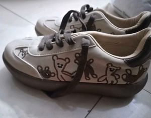 Cute Teddy Bear Embroidered Sneakers