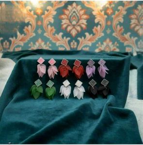 Elegant Floral Drop Earrings Pack of 6