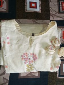 Cream &amp; Pink Floral Print Kurta