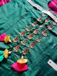 Elegant Emerald Green Kurti