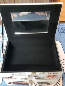 Decorative Drawer Box with mirror