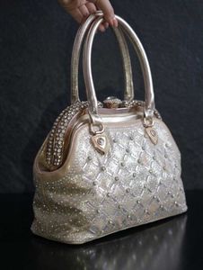 ✨Elegant Champagne Gold Crystal Party Handbag✨