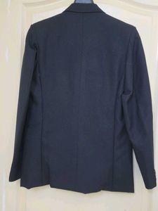 Men's Classic Black Suit Jacket and Pants