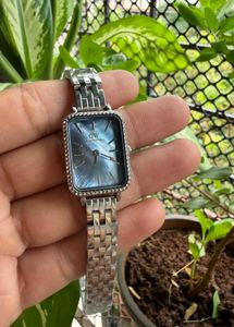 DW watch