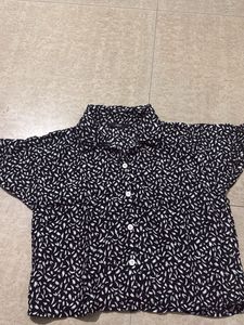 Chic Black & White Patterned Cropped Shi