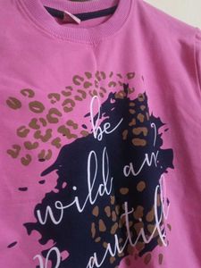 Pink Graphic Print Sweatshirt