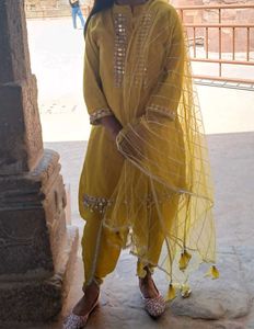 Elegant Yellow Salwar Suit