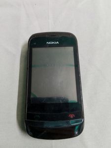 Used Nokia Sliding Keypad Mobile Phone. No Battery. Long Time No Used.