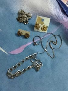 Set Of 7 Earrings, pendant and chain
