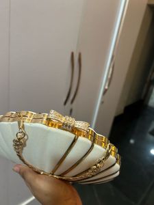 Sparkly White Shell Clutch Bag