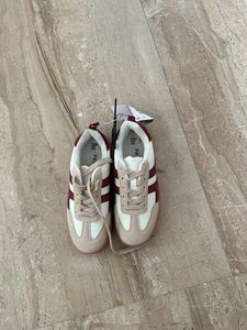Stylish Casual Sneakers