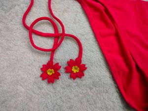 Vibrant Red Bikini Bottom with Flower Accents 🖤