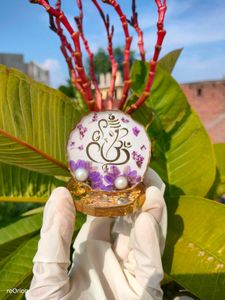 Ganesha Resin stands