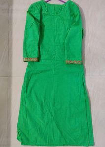 SRISHTI Green Kurti