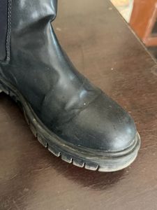 Chunky Boots with Side Zip
