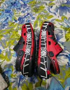 Floatz by Bata Kids Printed and Lightweight Clogs